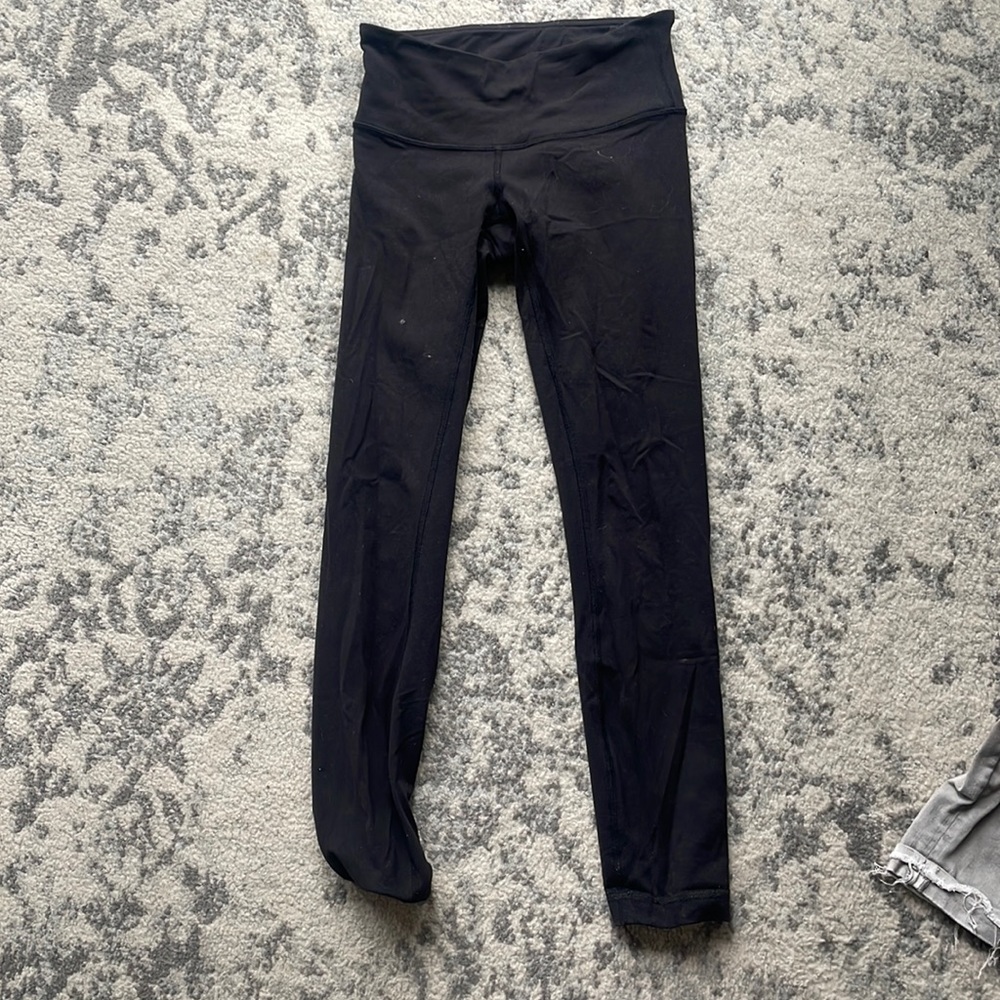 Lululemon black leggings